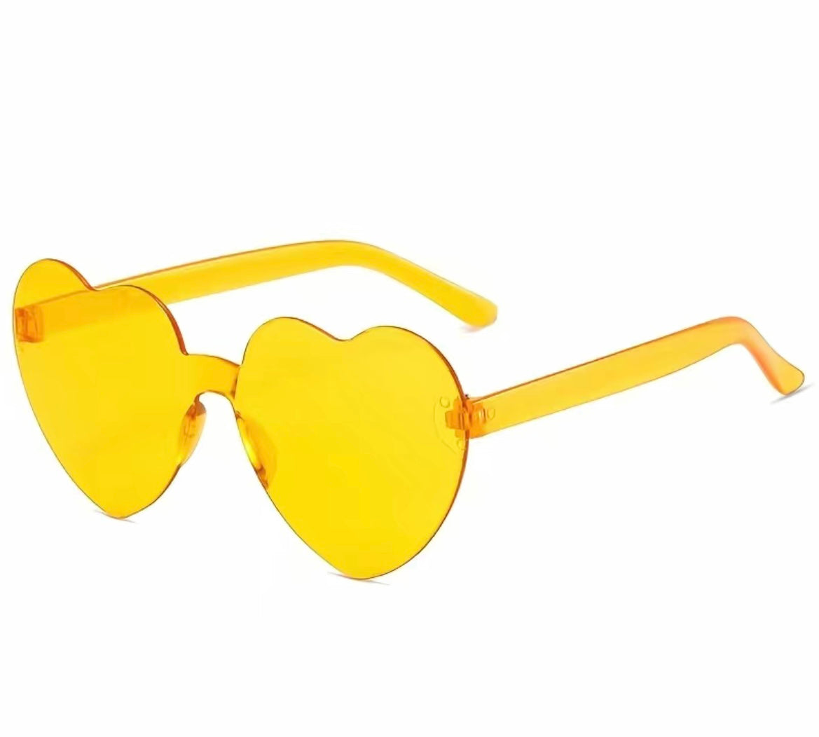 J'MARIE Heart-Shaped Sunglasses - Williams Boutique