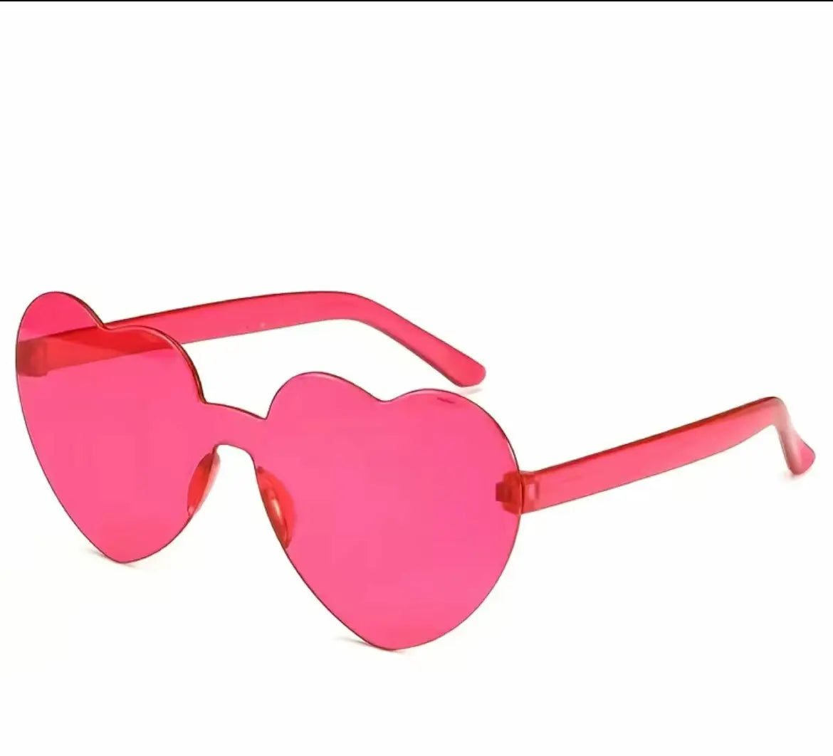 J'MARIE Heart-Shaped Sunglasses - Williams Boutique