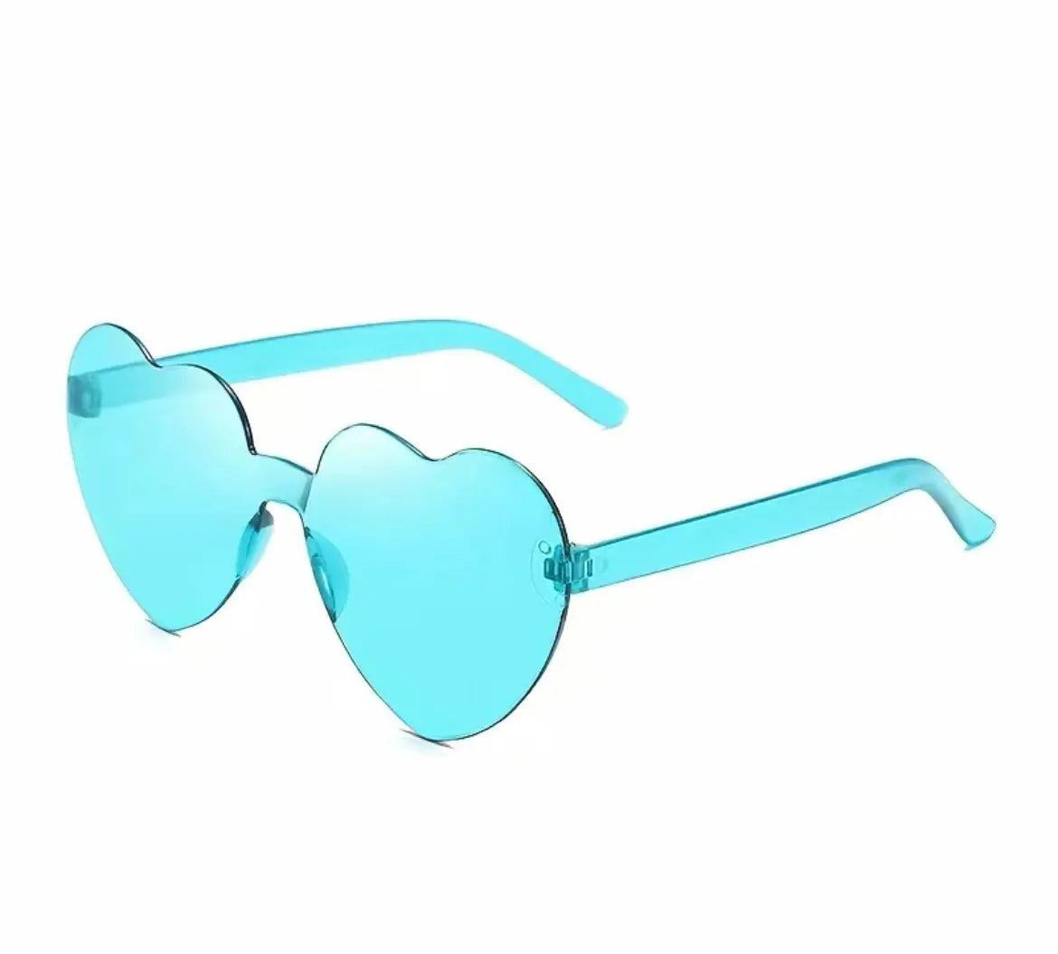 J'MARIE Heart-Shaped Sunglasses - Williams Boutique